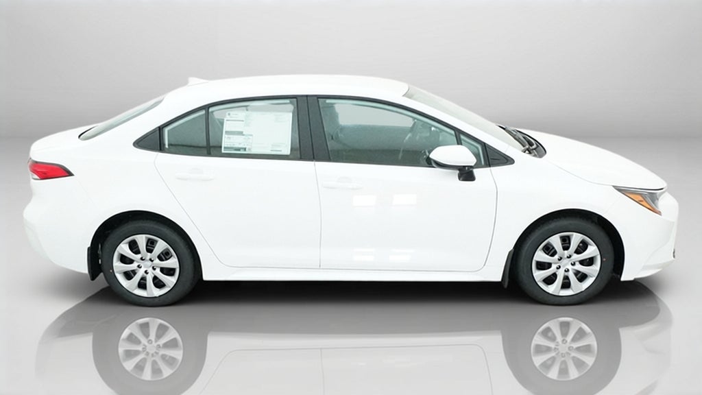 2027 Toyota Corolla LE