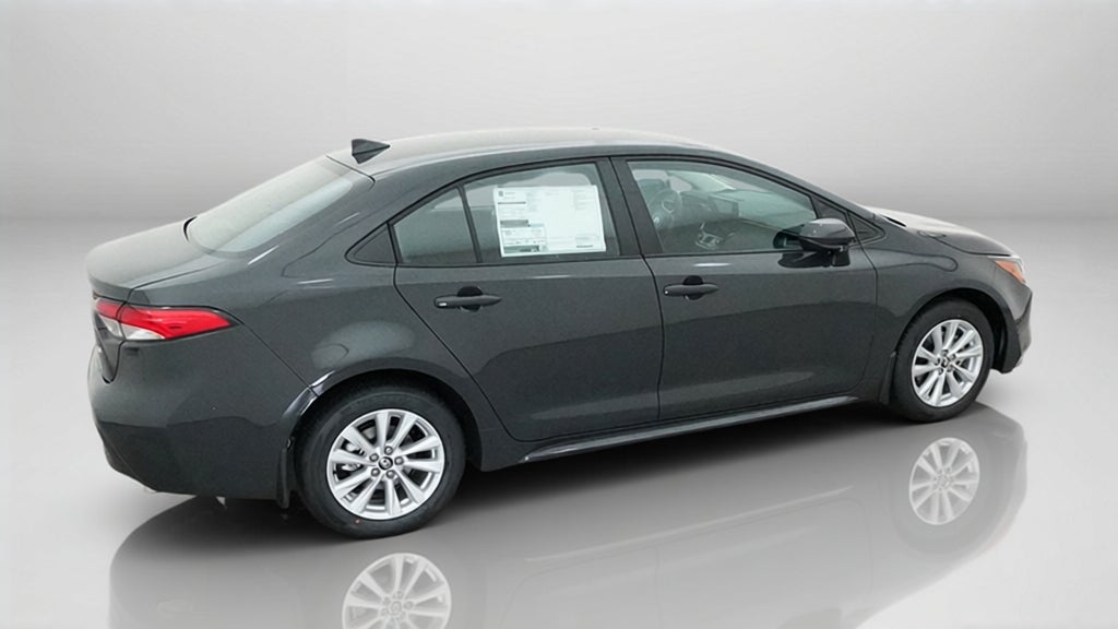 2027 Toyota Corolla LE