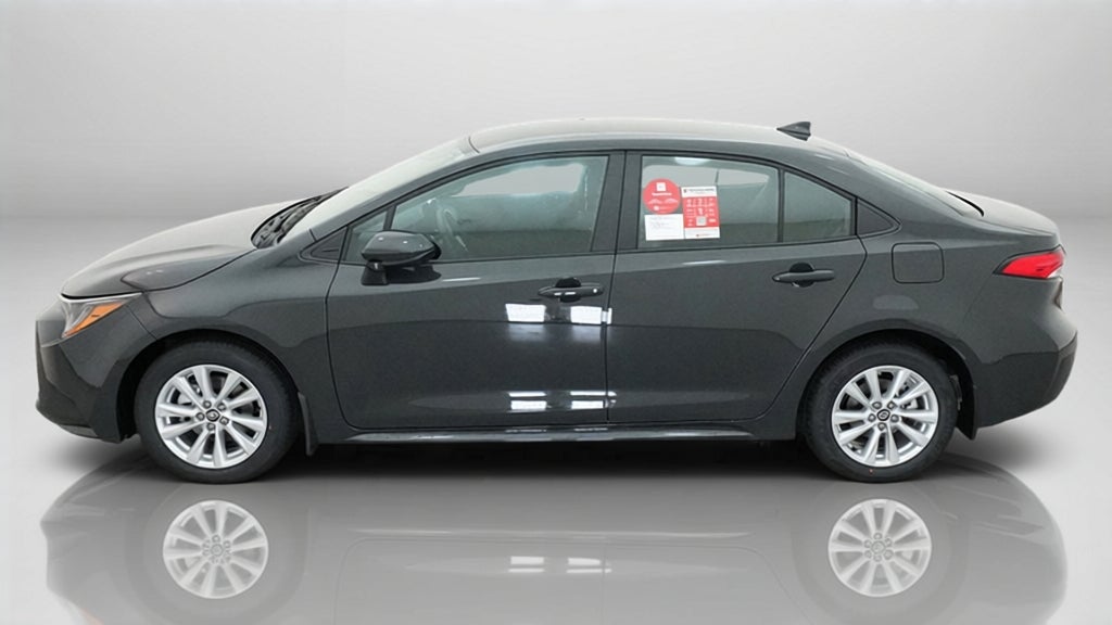 2027 Toyota Corolla LE