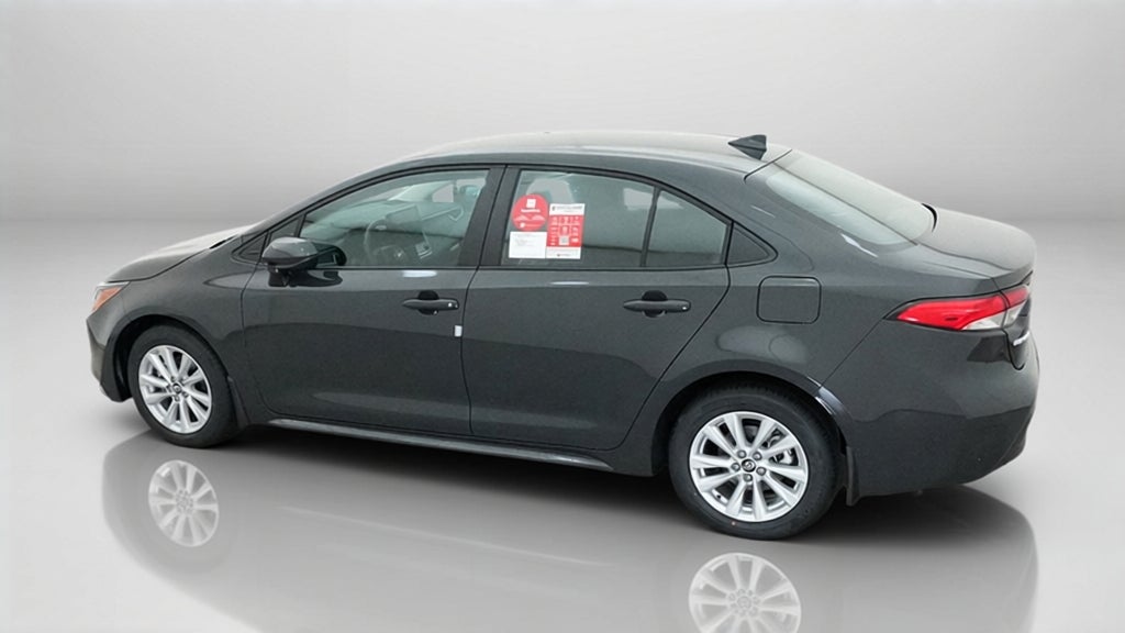 2027 Toyota Corolla LE