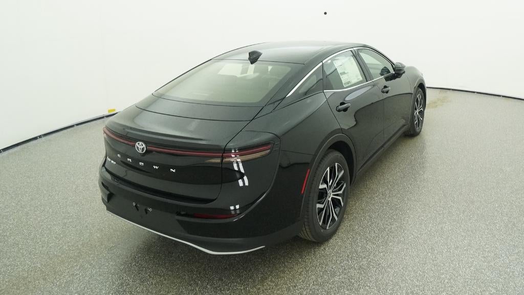 2026 Toyota Toyota Crown XLE