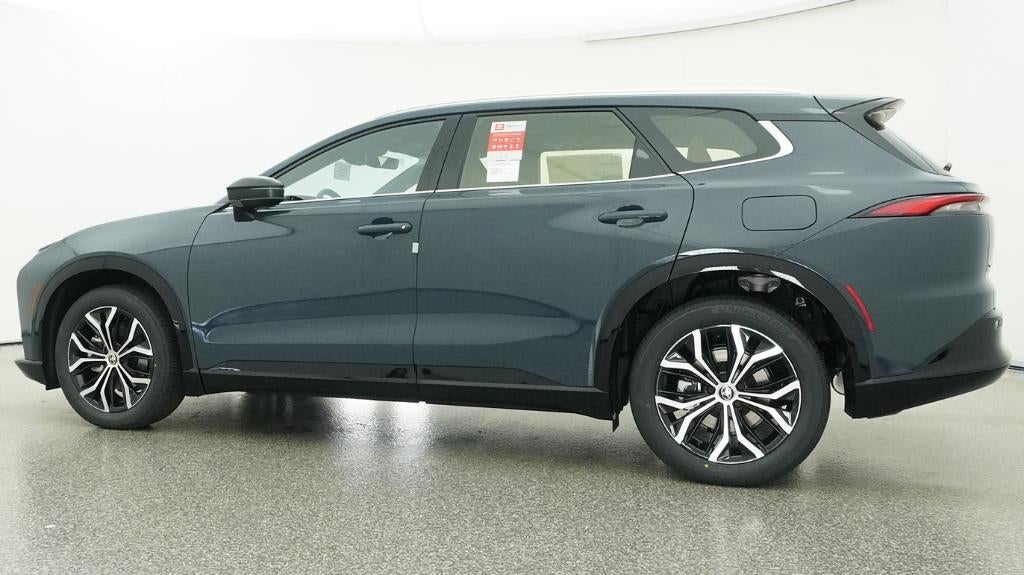 2026 Toyota Toyota Crown Signia XLE