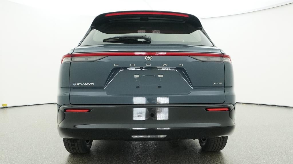 2026 Toyota Toyota Crown Signia XLE