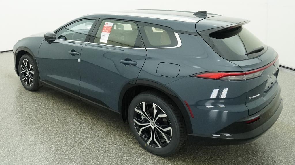 2026 Toyota Toyota Crown Signia XLE