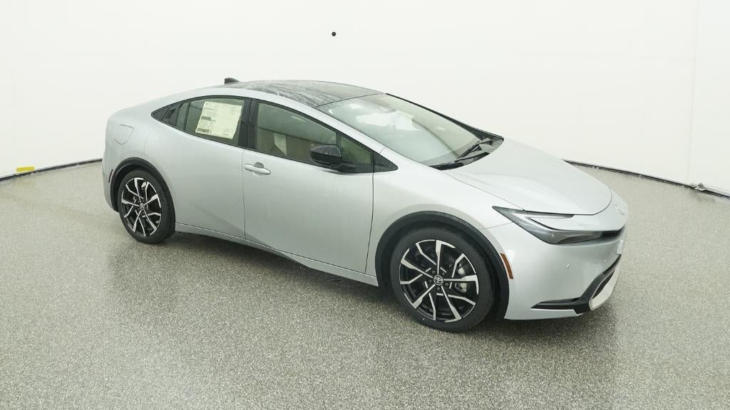 2025 Toyota Prius Plug-in Hybrid XSE