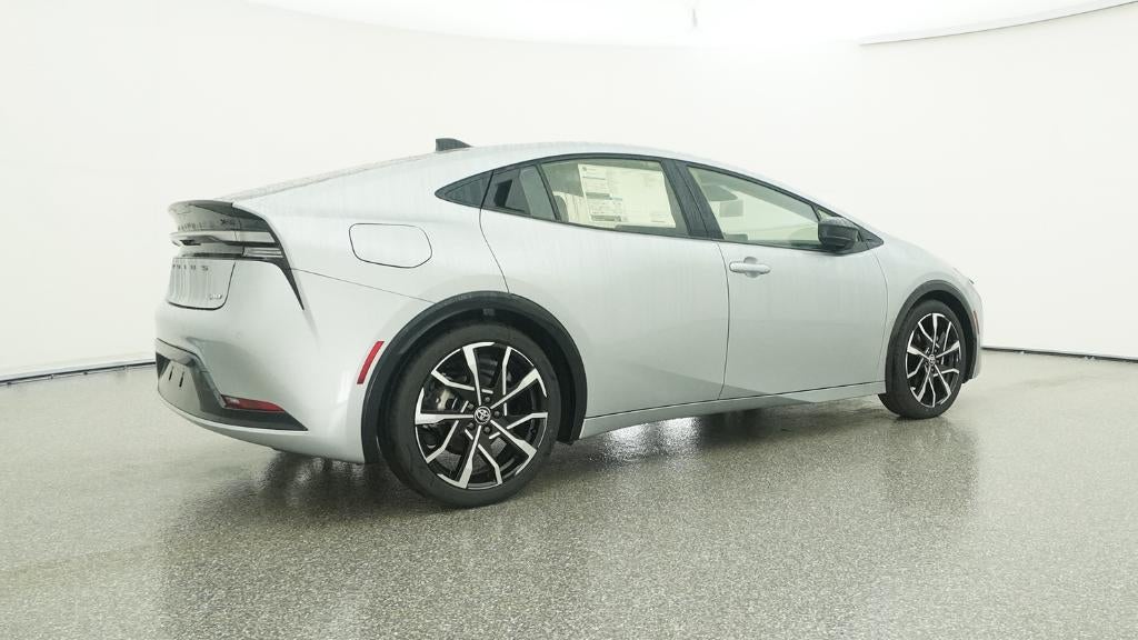 2025 Toyota Prius Plug-in Hybrid XSE
