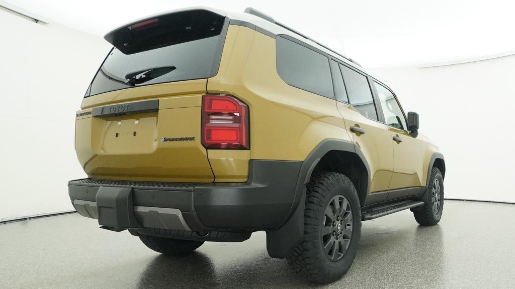 2026 Toyota Land Cruiser Base