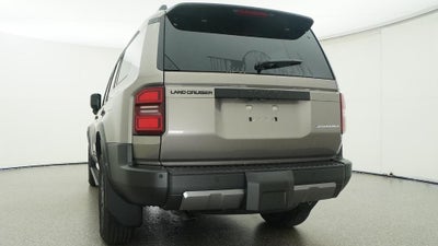 2027 Toyota Land Cruiser Base