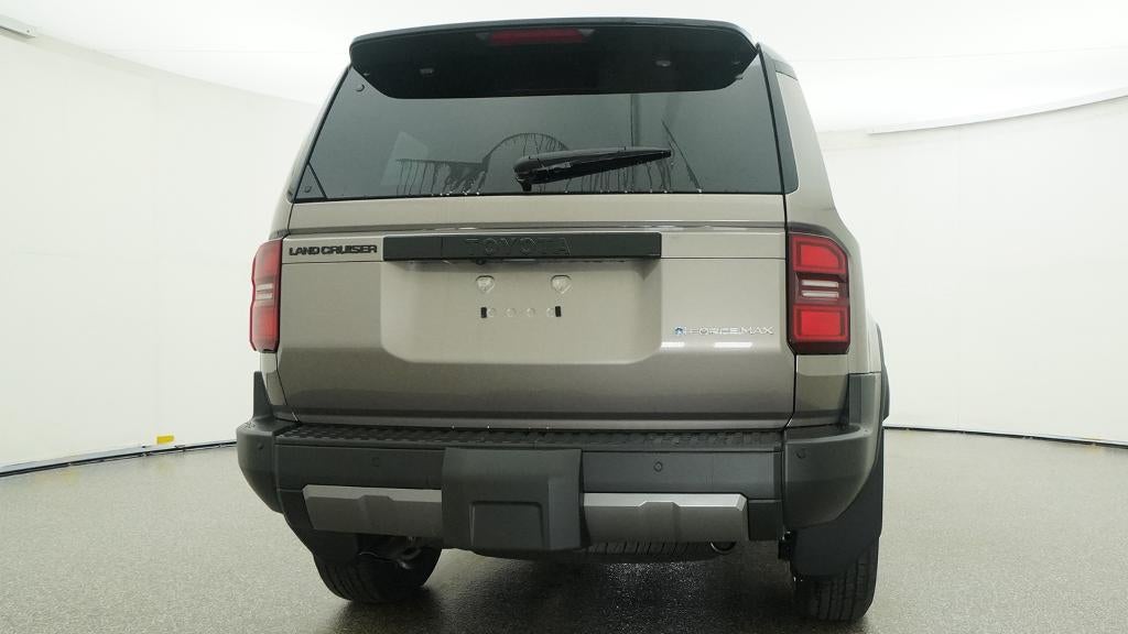 2027 Toyota Land Cruiser Base