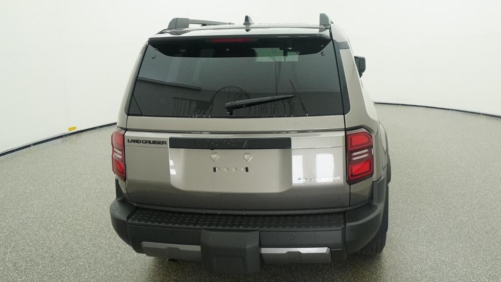 2027 Toyota Land Cruiser Base