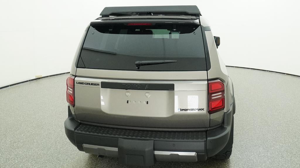 2027 Toyota Land Cruiser Base