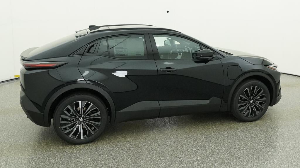 2026 Toyota C-HR XSE