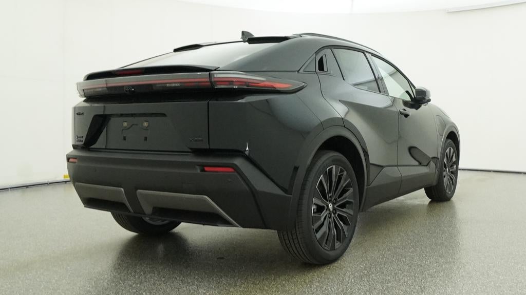 2026 Toyota C-HR XSE