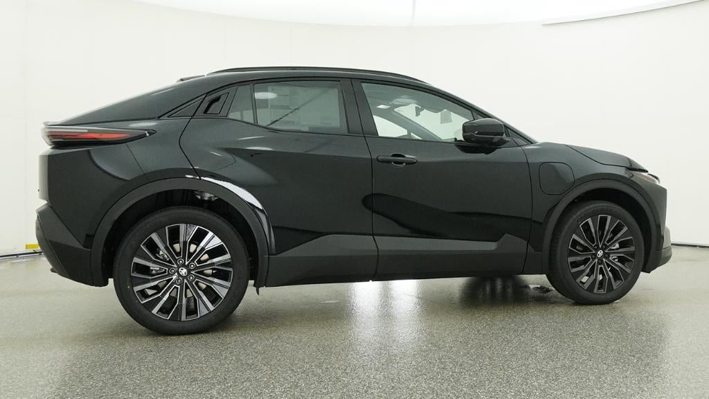 2026 Toyota C-HR XSE