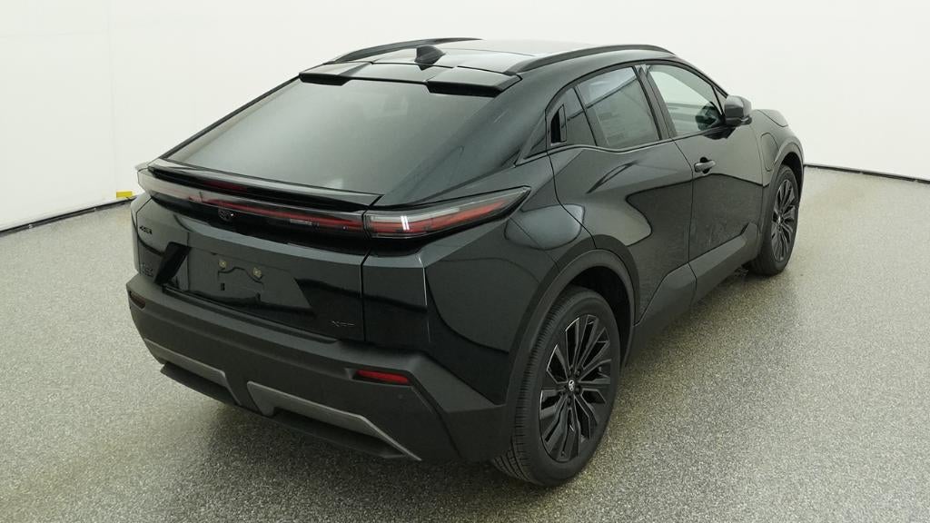 2026 Toyota C-HR XSE