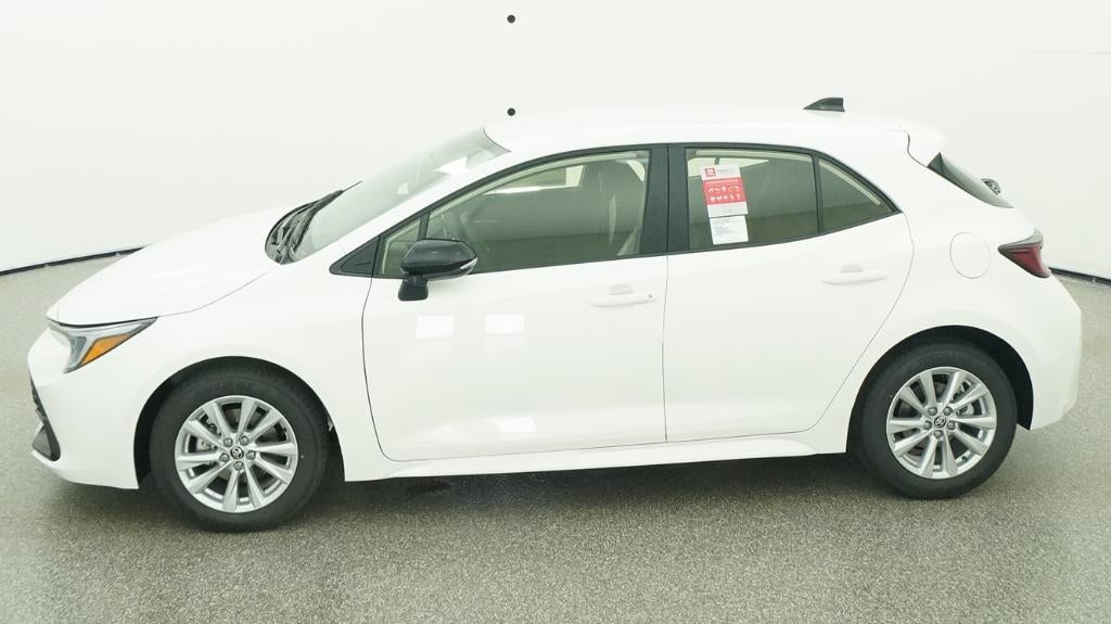 2026 Toyota Corolla Hatchback SE