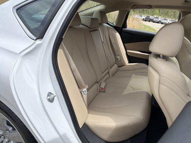 2023 Acura TLX Technology Package