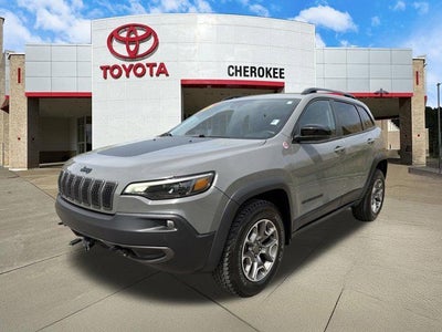 2023 Jeep Cherokee Trailhawk