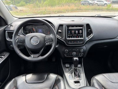 2023 Jeep Cherokee Trailhawk