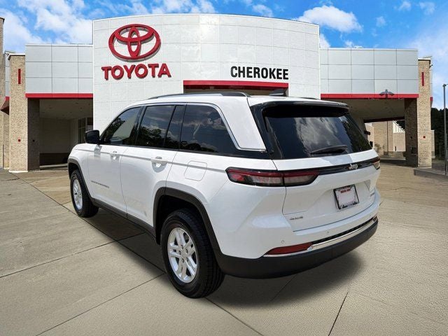 2023 Jeep Grand Cherokee Laredo