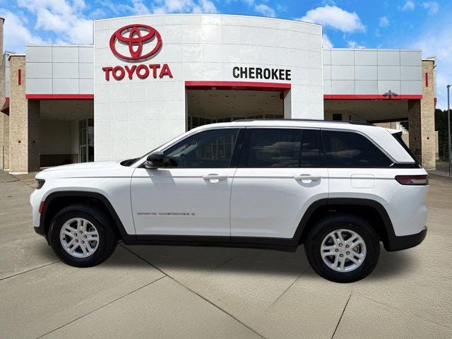2023 Jeep Grand Cherokee Laredo