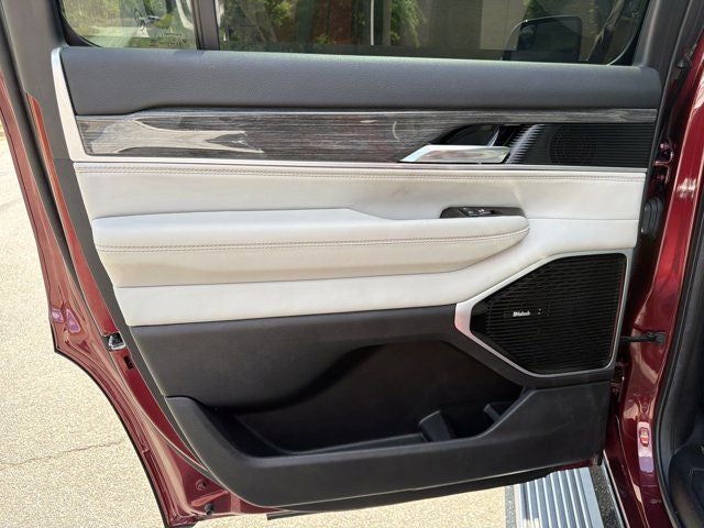 2022 Jeep Wagoneer Series III
