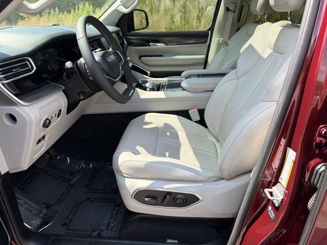 2022 Jeep Wagoneer Series III