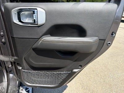 2025 Jeep Gladiator High Tide