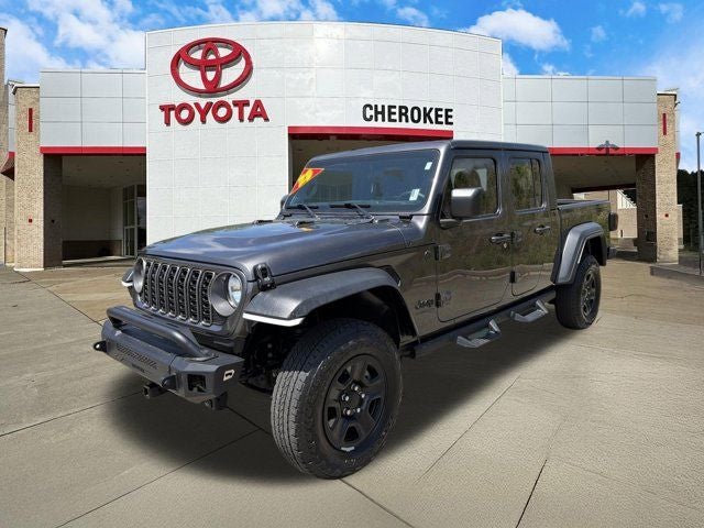 2025 Jeep Gladiator Sport Auto's photo