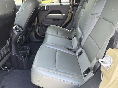 2025 Jeep Gladiator Mojave