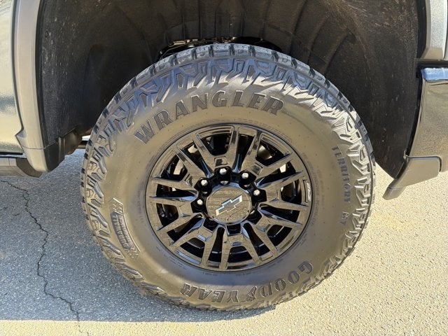 2025 Chevrolet Silverado 2500HD ZR2