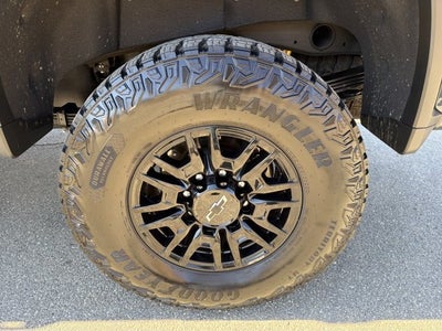 2025 Chevrolet Silverado 2500HD ZR2