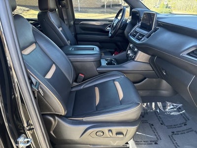 2022 GMC Yukon XL AT4