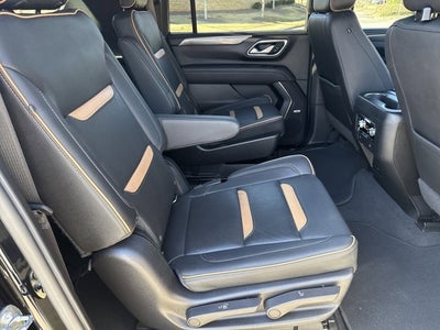 2022 GMC Yukon XL AT4