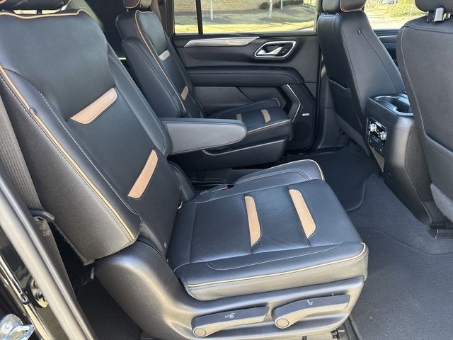 2022 GMC Yukon XL AT4