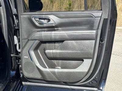 2022 GMC Yukon XL AT4