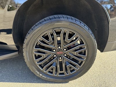 2022 GMC Yukon XL AT4