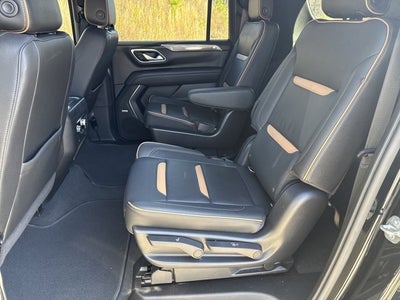2022 GMC Yukon XL AT4