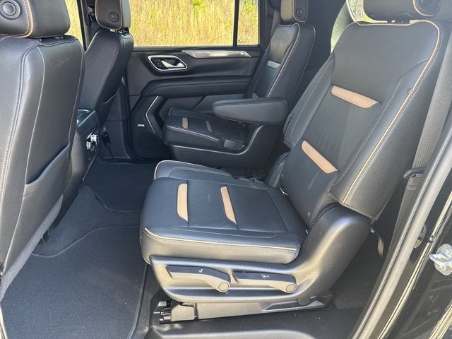 2022 GMC Yukon XL AT4