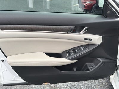 2022 Honda Accord Hybrid Touring