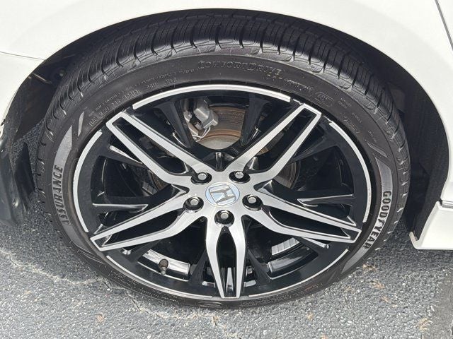 2022 Honda Accord Hybrid Touring