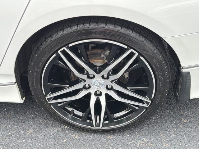 2022 Honda Accord Hybrid Touring