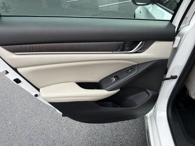 2022 Honda Accord Hybrid Touring