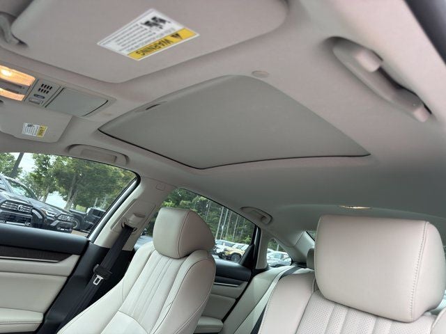 2022 Honda Accord Hybrid Touring