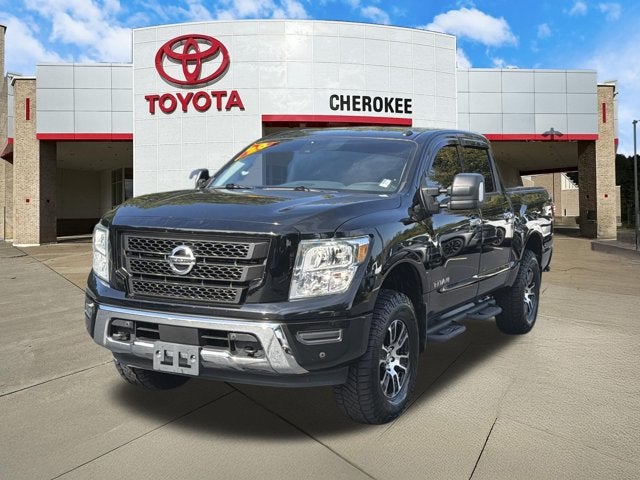 2021 Nissan Titan SV