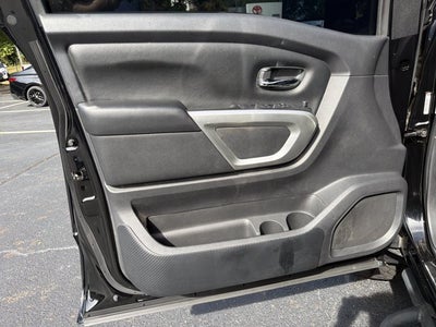 2021 Nissan Titan SV