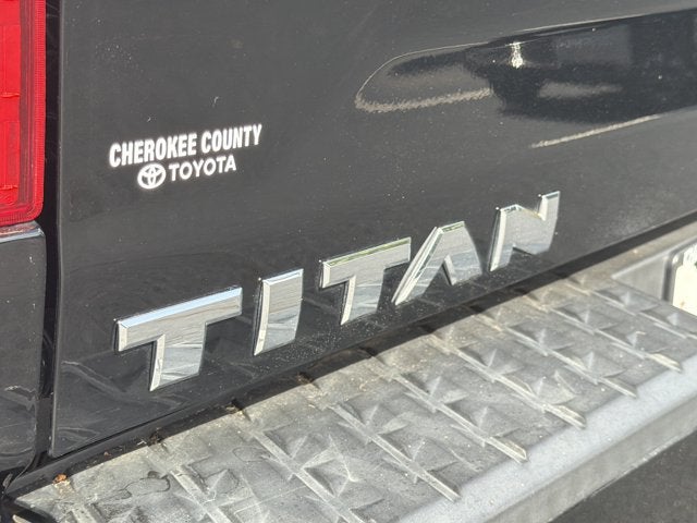 2021 Nissan Titan SV