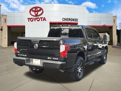 2021 Nissan Titan SV