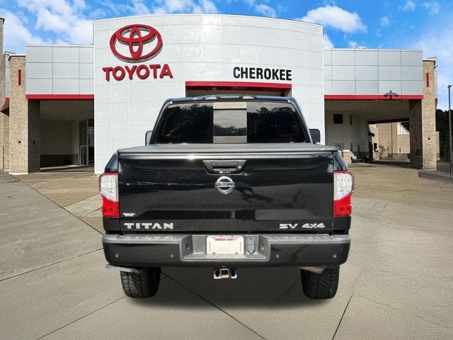 2021 Nissan Titan SV