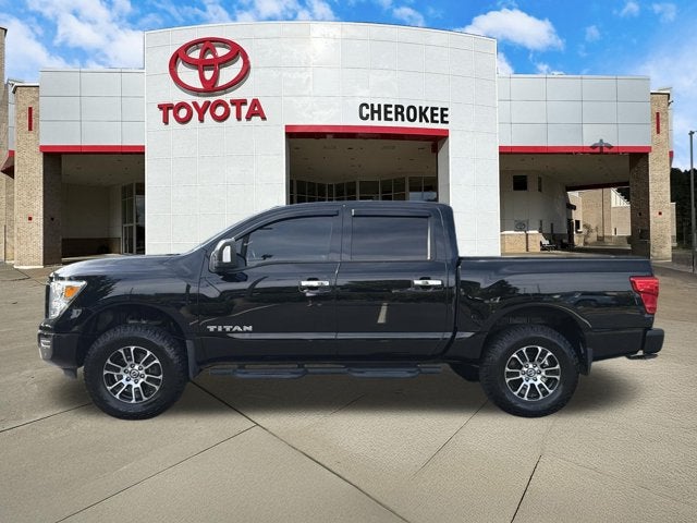2021 Nissan Titan SV
